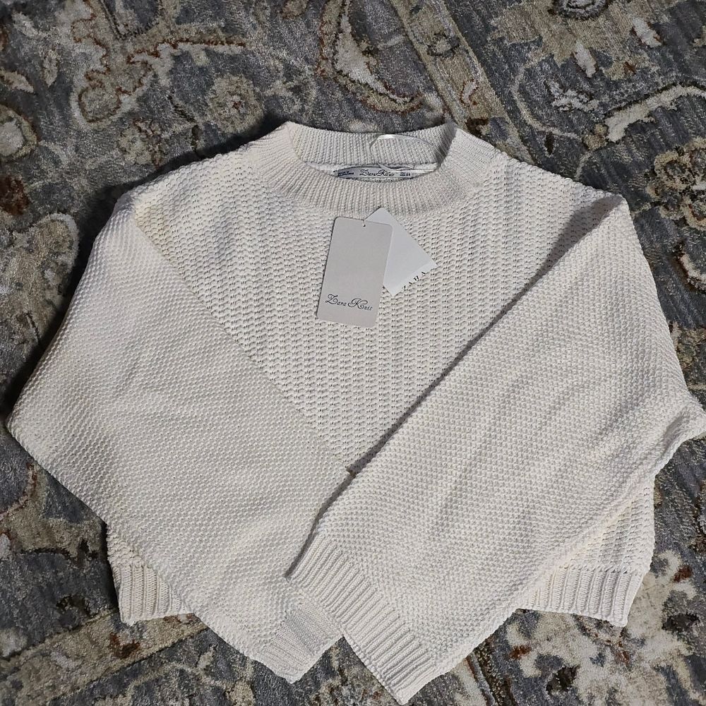 NWT Zara Knit Cropped Wide Sleeves Cream Sweater M